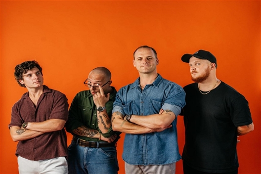 SPOEGWOLF @ Bush Lapa