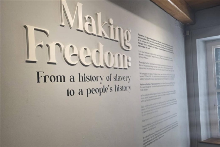 FRIENDS OF IZIKO SAM GUIDED TOUR: MAKING FREEDOM - SHANAAZ GALANT - EXHIBITION