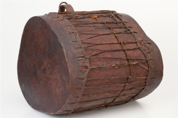 FRIENDS OF IZIKO SOUTH AFRICAN MUSEUM  VISIT TO THE KIRBY COLLECTION AT THE SA COLLEGE OF MUSIC