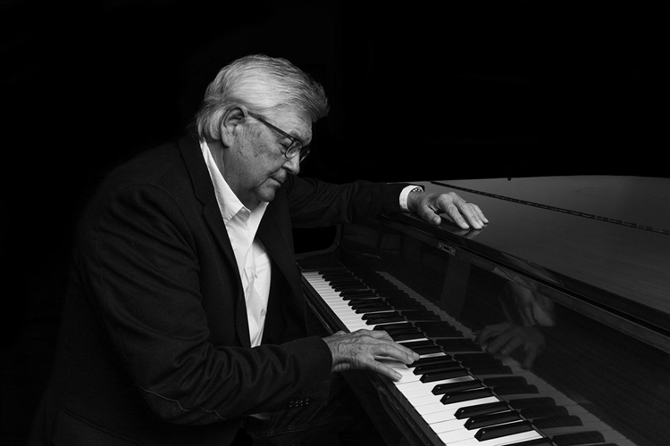 First Light The music of Marius Small-Smith with Mauritz Lotz